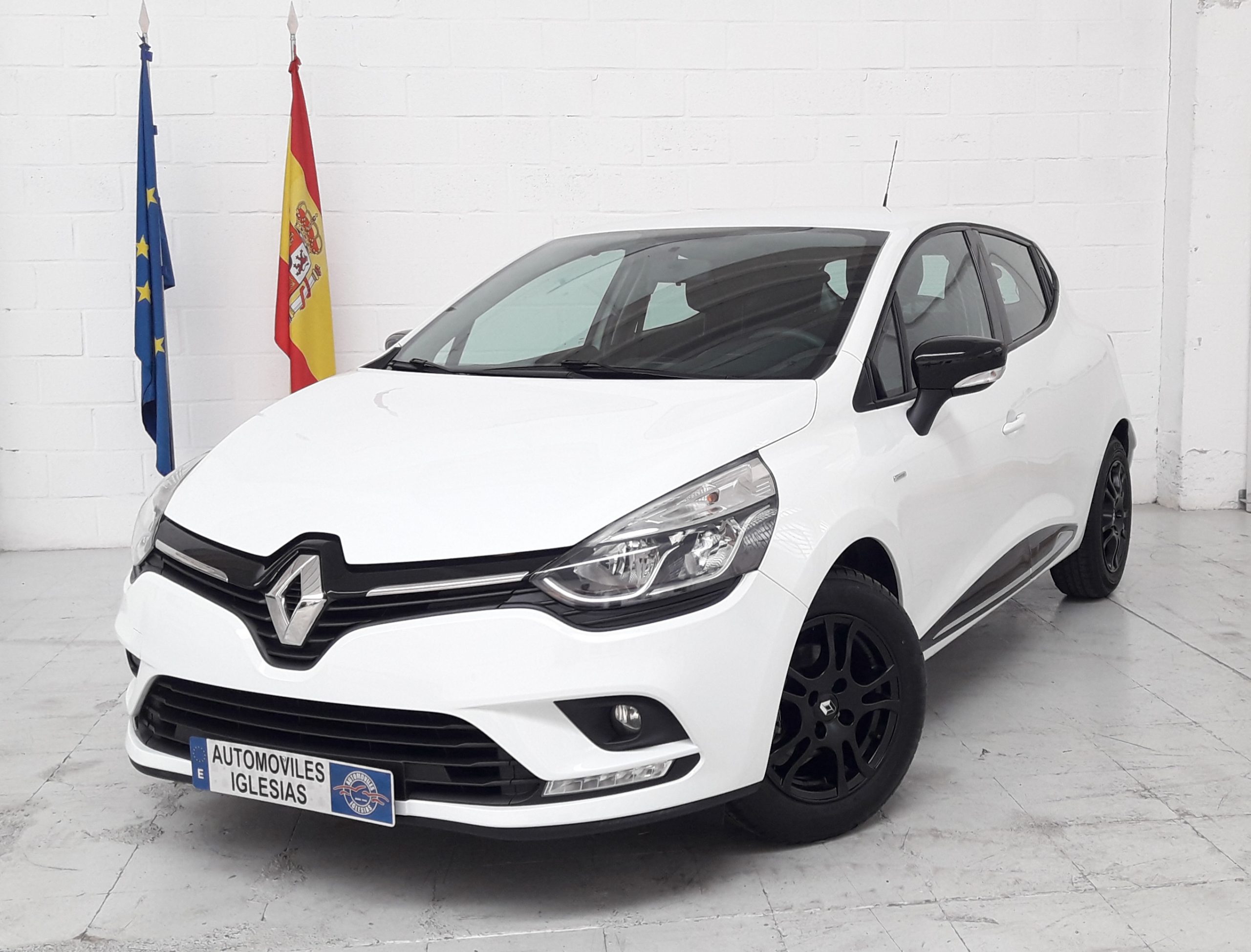 RENAULT CLIO TCE LIMITED 90CV 5 PUERTAS