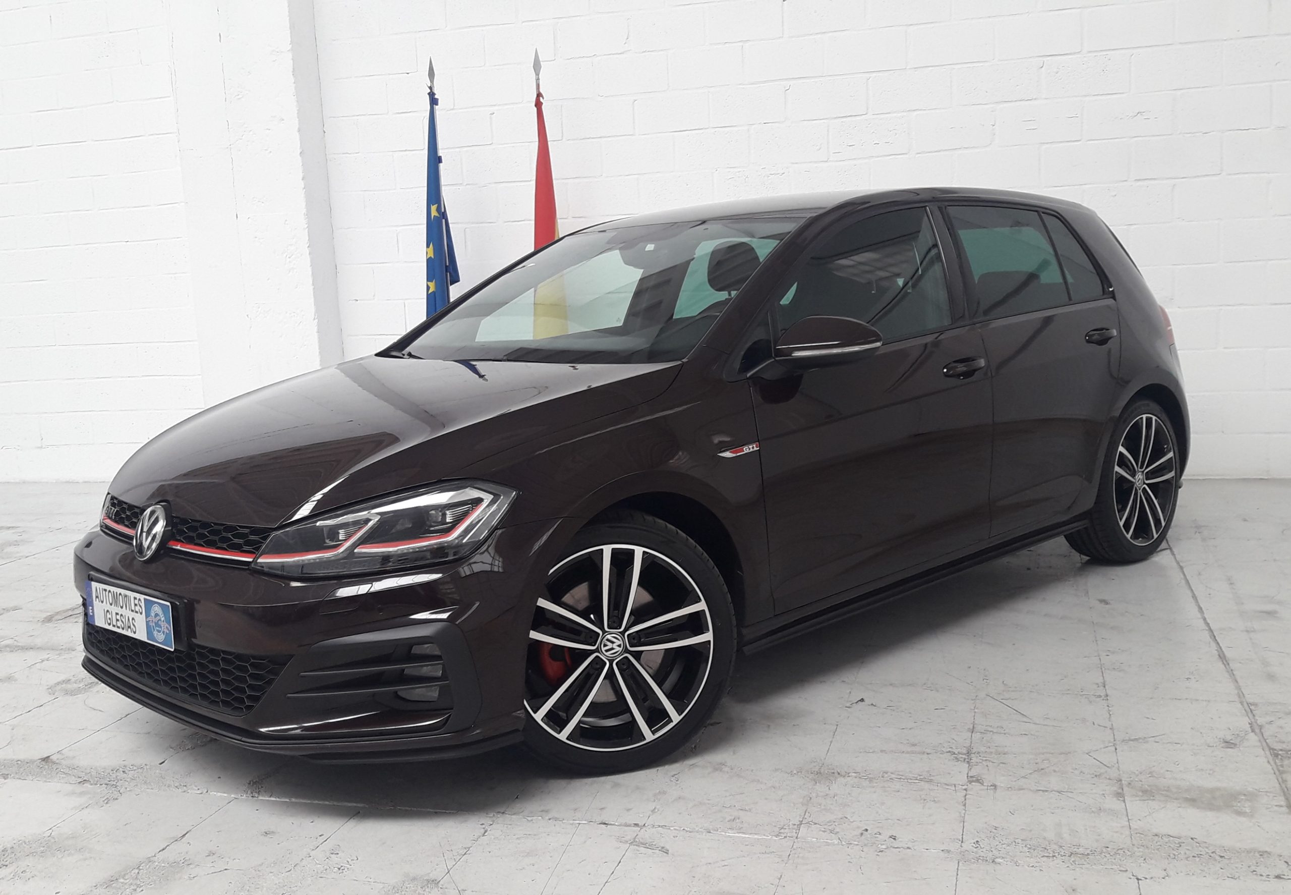 VOLKSWAGEN GOLF VII GTI PERFORMACE 245CV - Imagen 2