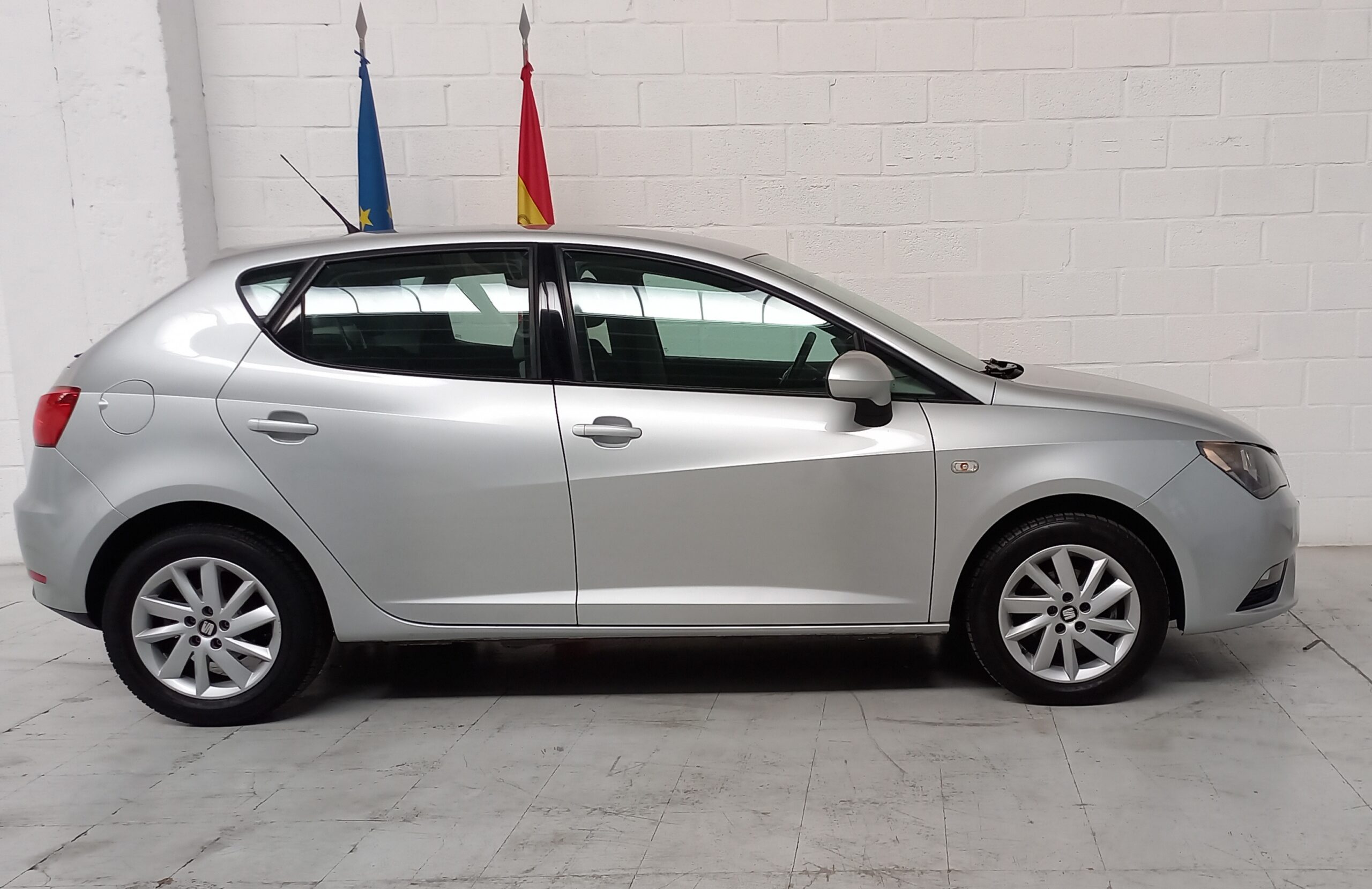 SEAT IBIZA 1.4 TDI 90CV - Imagen 5