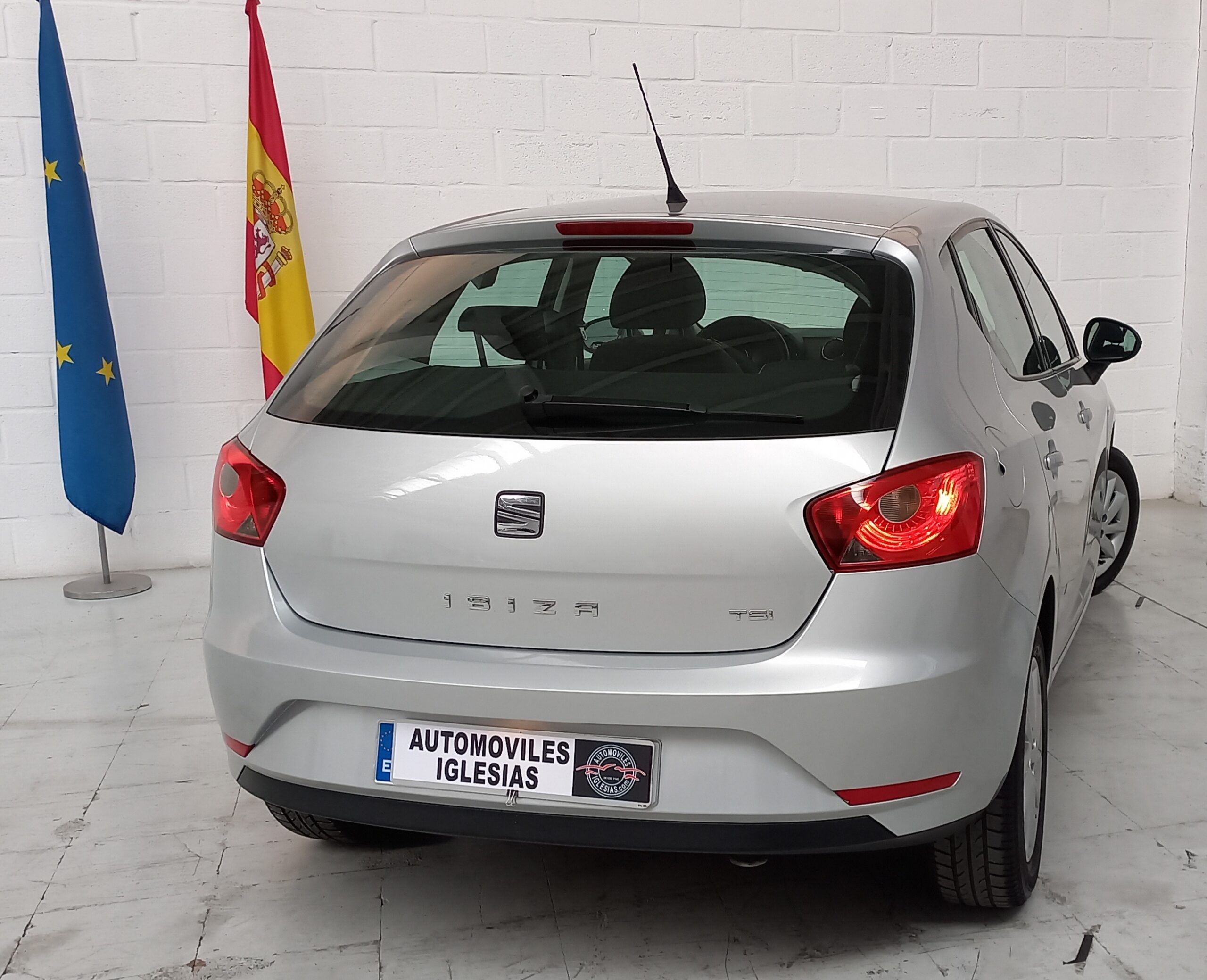 SEAT IBIZA 1.4 TDI 90CV - Imagen 10