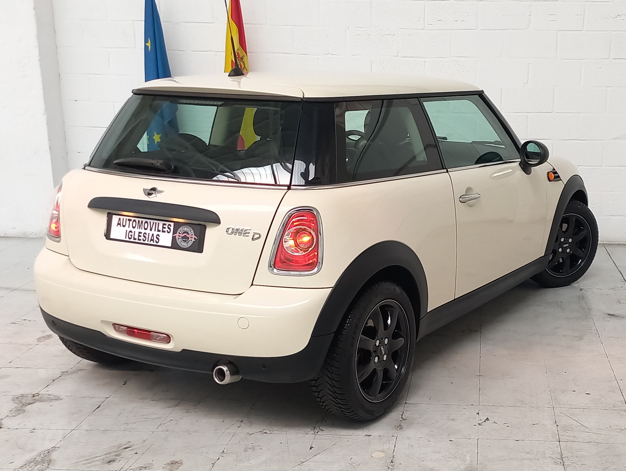 MINI COOPER DIESEL EDITION - Imagen 9