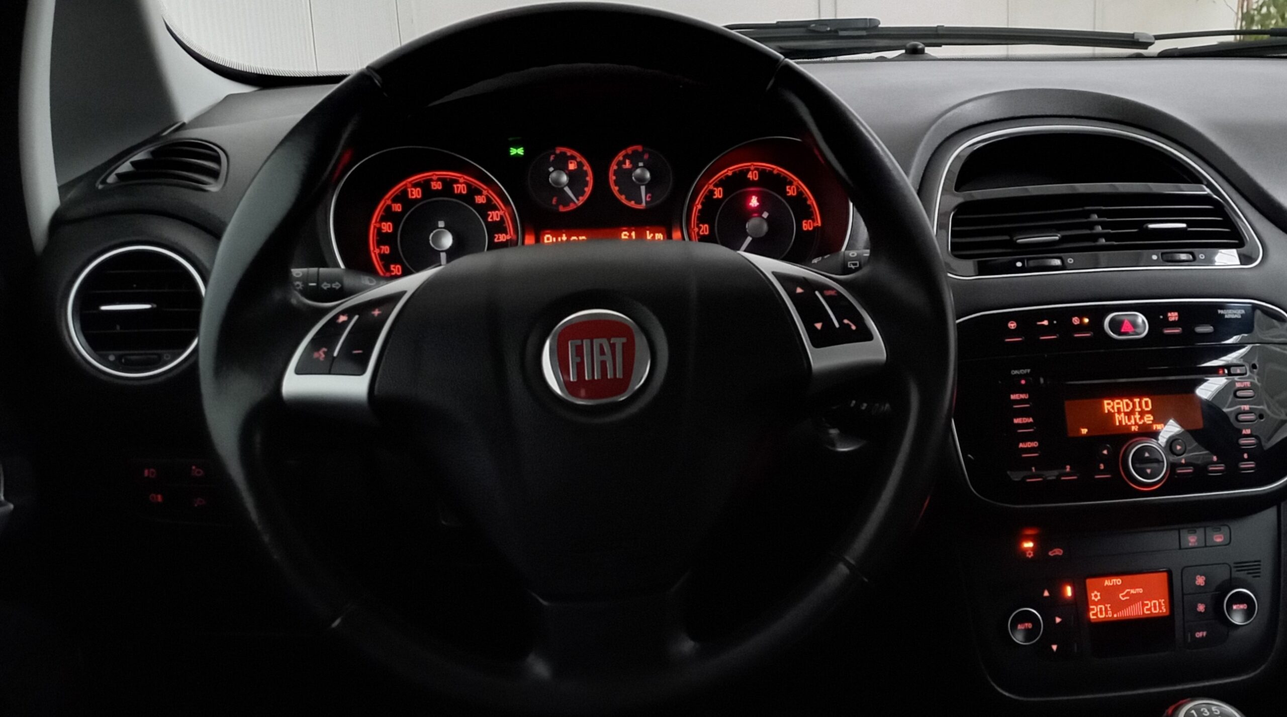 FIAT PUNTO JTD DIESEL - Imagen 19