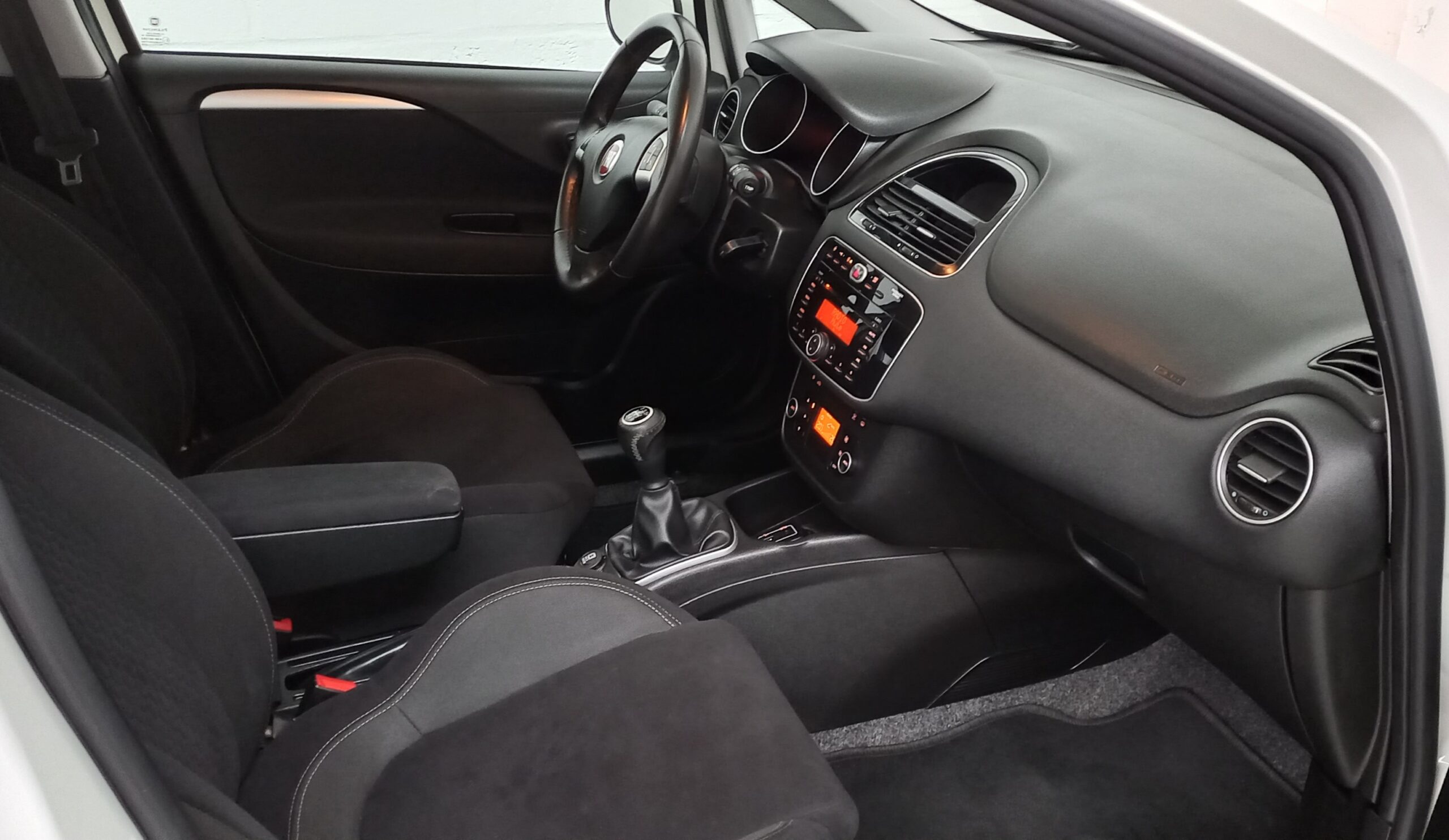 FIAT PUNTO JTD DIESEL - Imagen 16