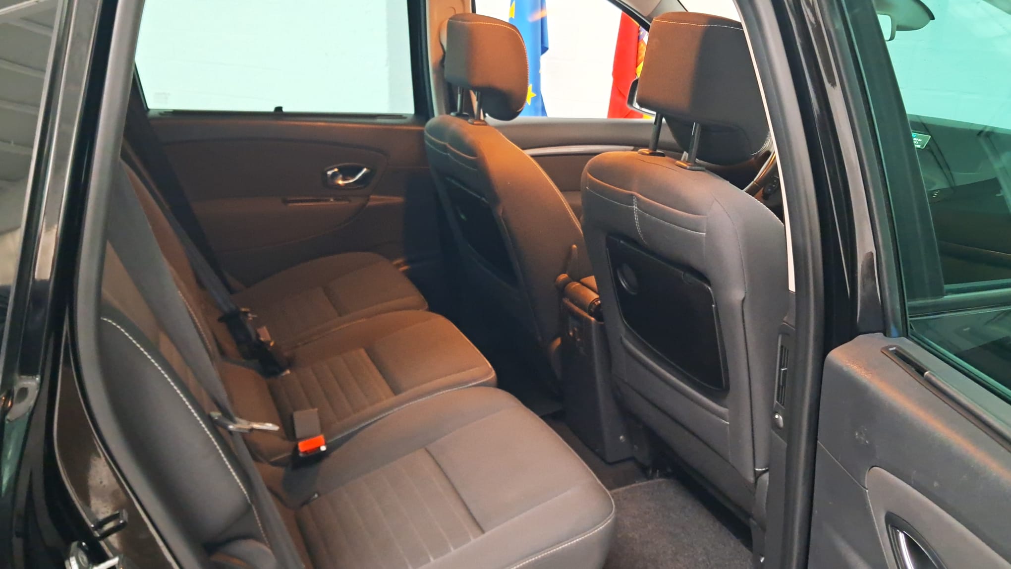 RENAULT SCENIC 110CV DCI LIMITED - Imagen 17