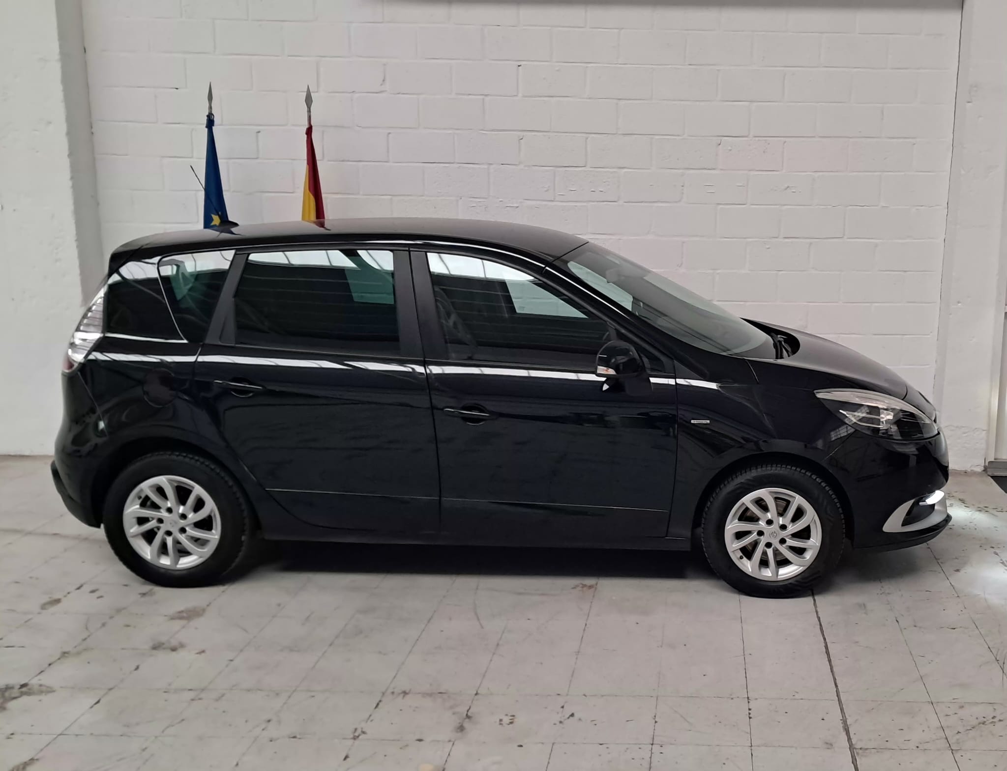 RENAULT SCENIC 110CV DCI LIMITED - Imagen 6