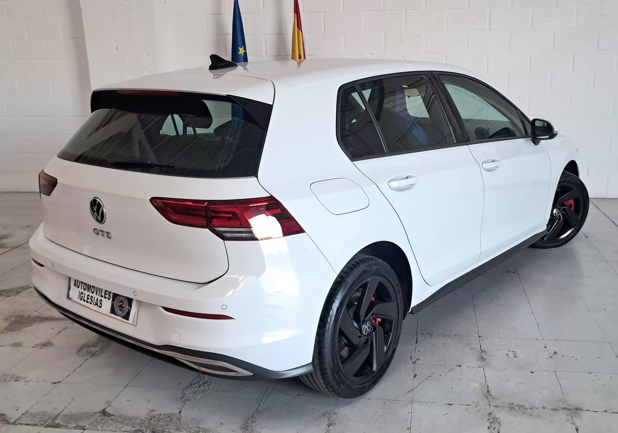 VW GOLF GTE 245CV - Imagen 10
