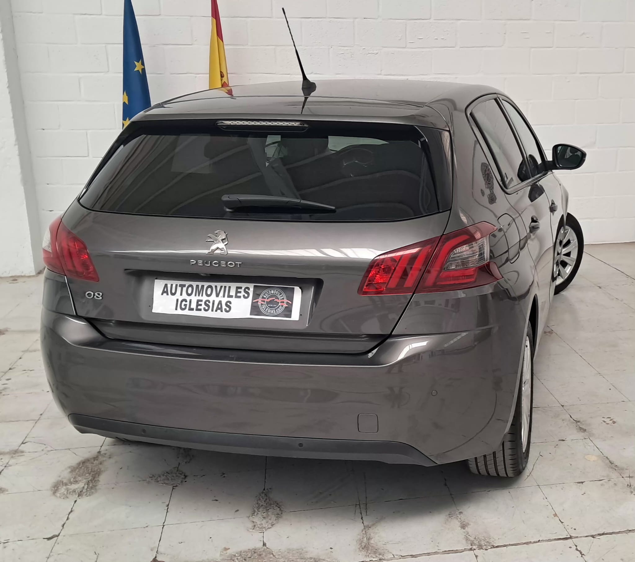 PEUGEOT 308 HDI 101CV - Imagen 8