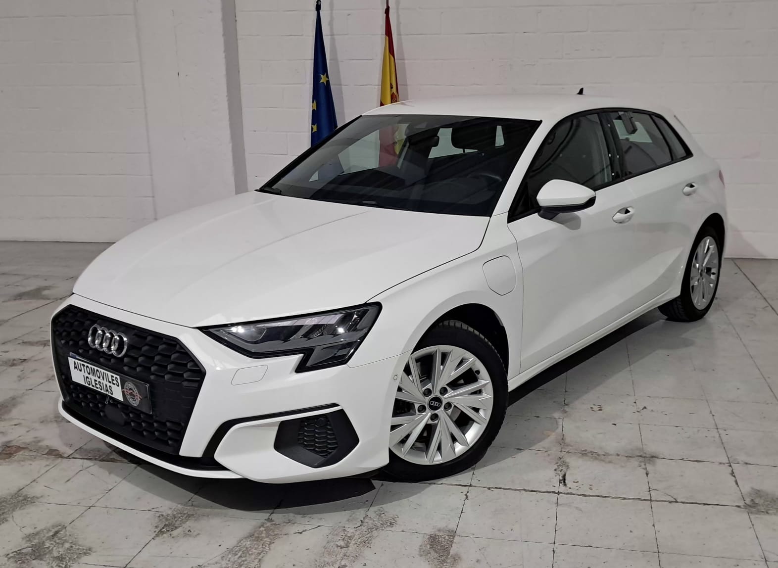 AUDI A3 40 TFSIe ETRON 204CV ADVANCE EDITION - Imagen 4