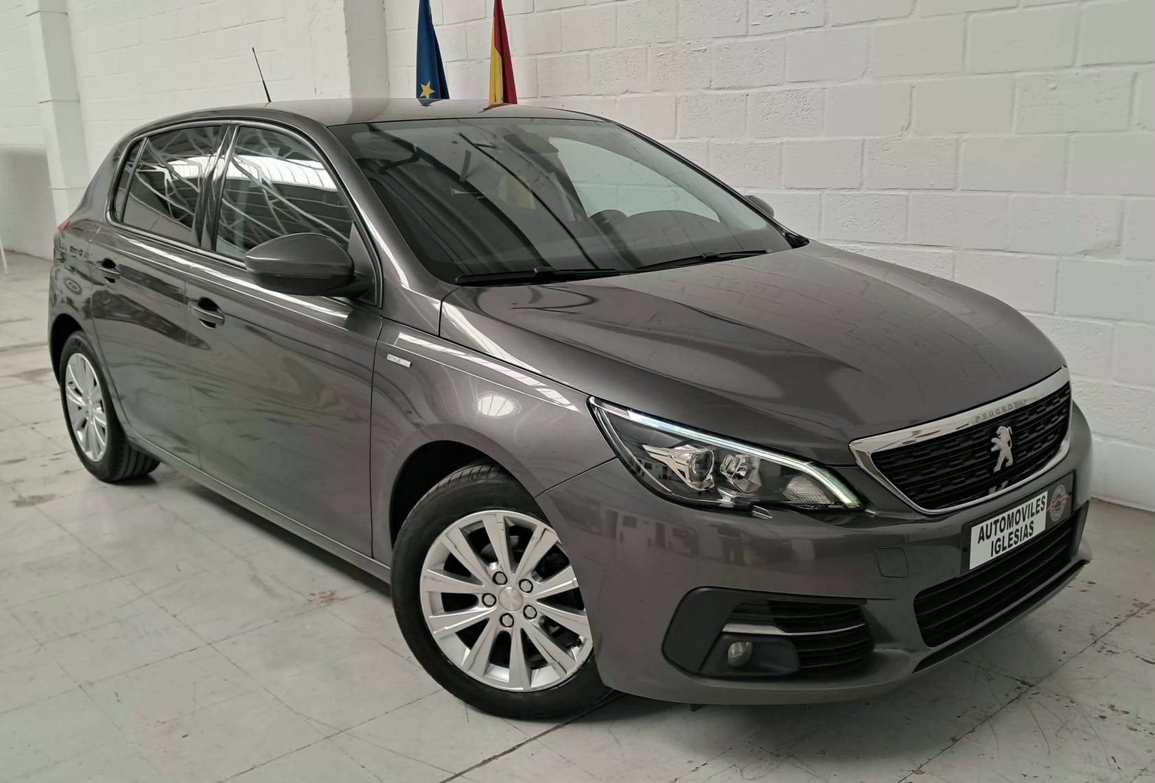 PEUGEOT 308 HDI 101CV - Imagen 6
